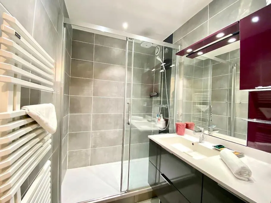 Le Garonne - Appartement 2 Chambres & Parking Toulouse Apartment